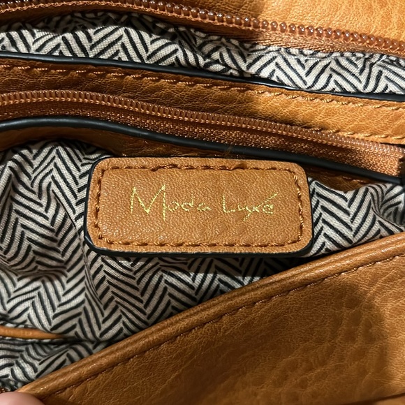 Moda Luxe Brown General Use Purse w/Various Zippers & Pockets - Picture 2 of 14